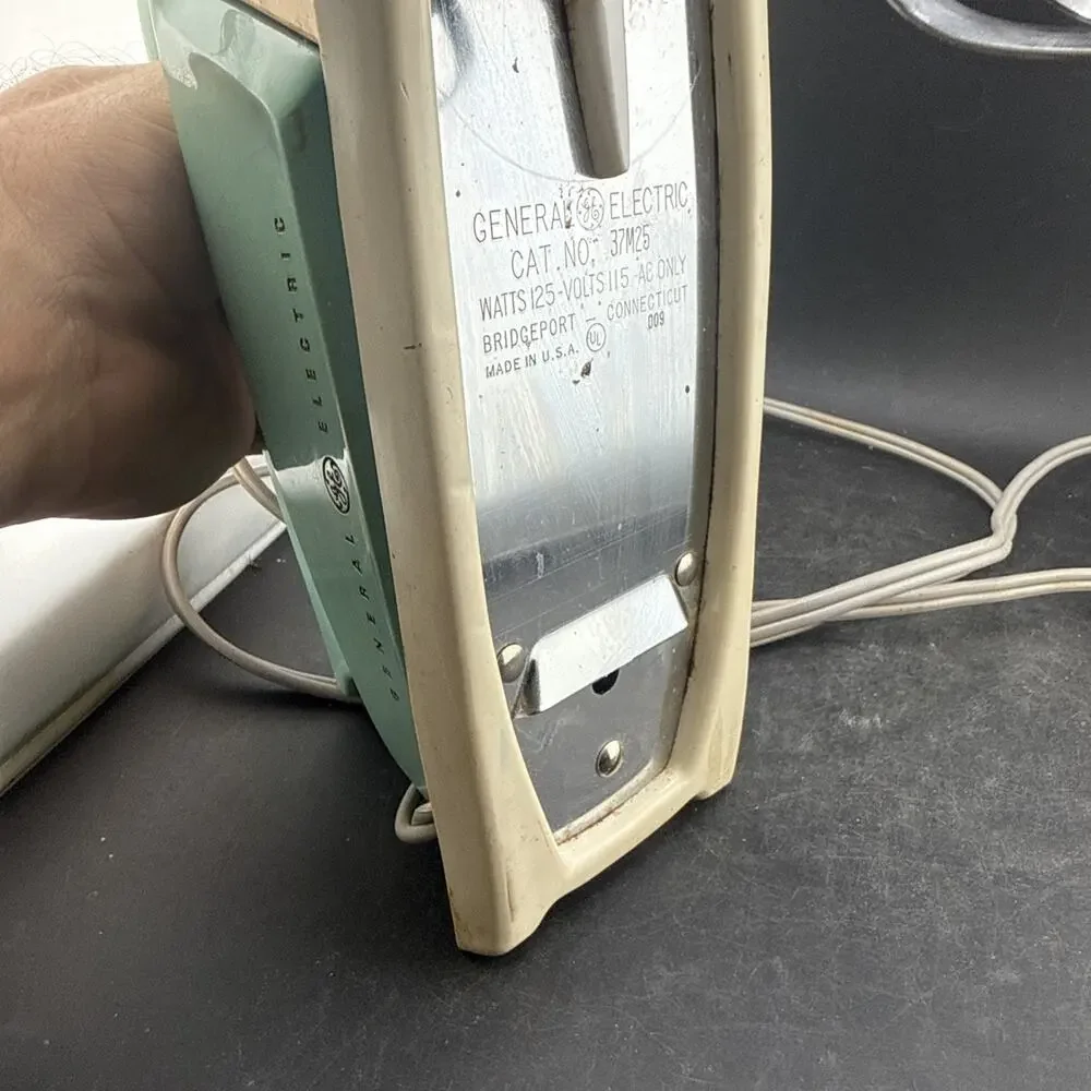Vintage GE 12 Speed Hand Mixer Turquoise Aqua Model 37M25 MCM Electric WORKS